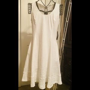 Ladies sundress - New York & Company